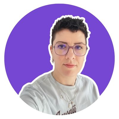 Jennifer Larcher, rédactrice web SEO freelance